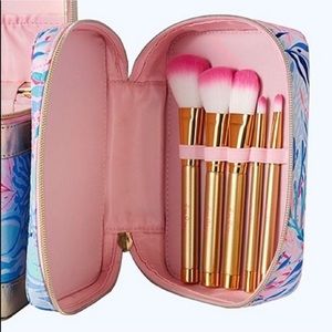New Lilly Pulitzer Makeup Brush Set